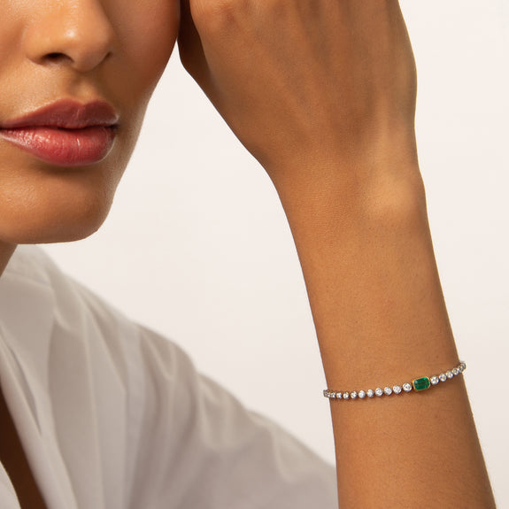 Bezel Emerald Bracelet