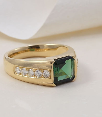 Majestic Emerald Men 18kt Gold Plated Ring