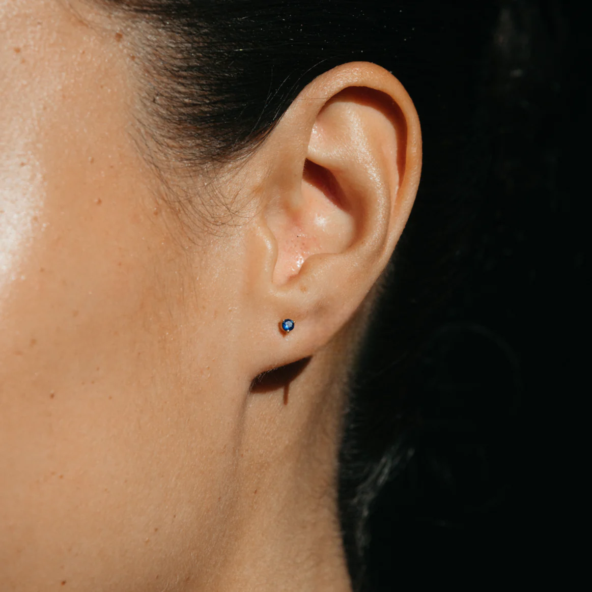 Elysian Sapphire Studs Women 18kt Gold Plated